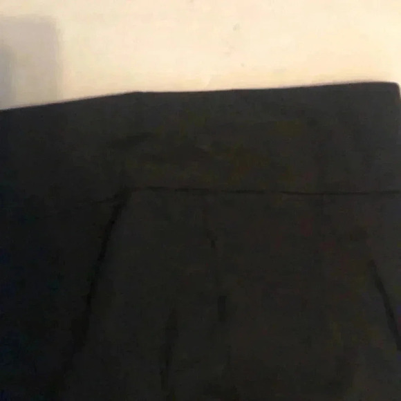 Lululemon Luon  black crop yoga casual athletic perforations tights leggings 4 - Picture 4 of 4